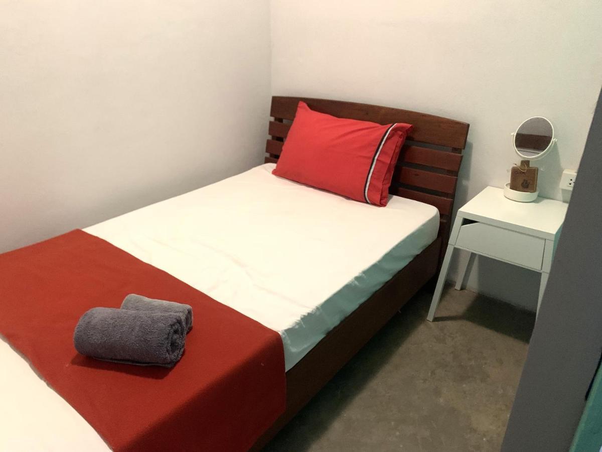 Sleep Sheep Phuket Hostel Sha Exterior foto