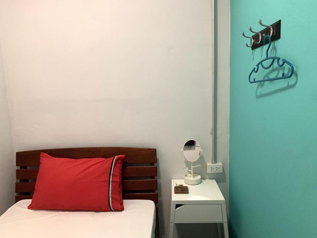 Sleep Sheep Phuket Hostel Sha Exterior foto